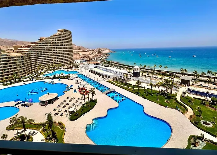 Porto Sokhna Pyramids - Families Only Apartment
